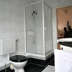 Inges Maisonette *