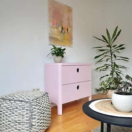 Inges Maisonette *