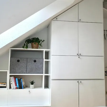 Inges Maisonette Апартаменты *